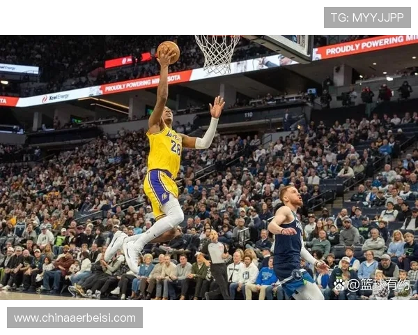 八村塁高效表现10中7命中率优异 砍下18分3篮板带领球队获胜